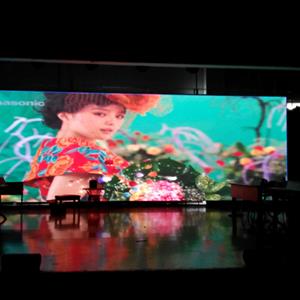 中國(guó)海洋大學(xué)P3室內(nèi)全彩led顯示屏